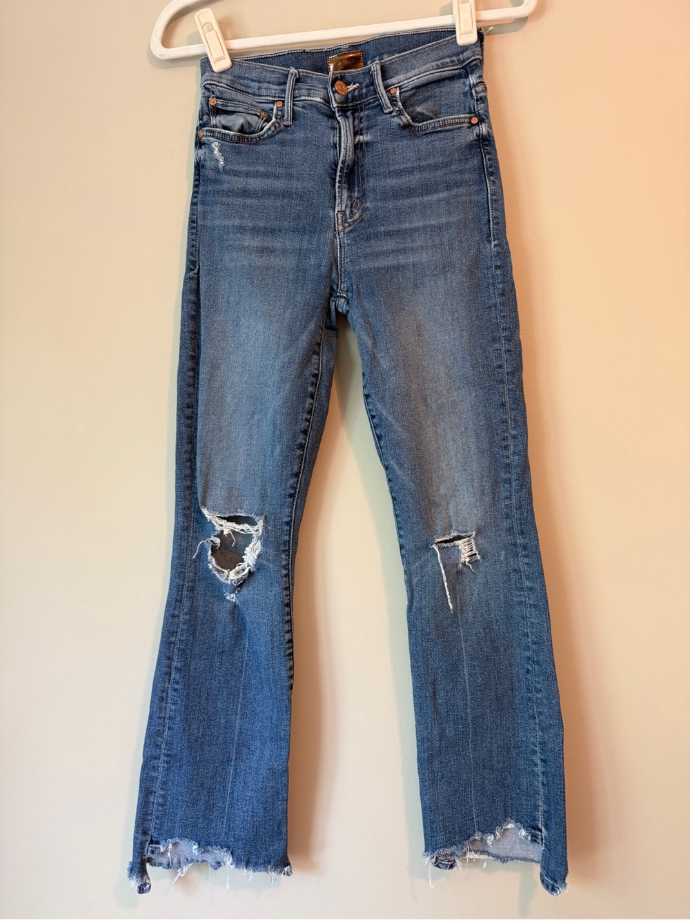 Distressed High-Rise Women’s Jeans - Medium Blue